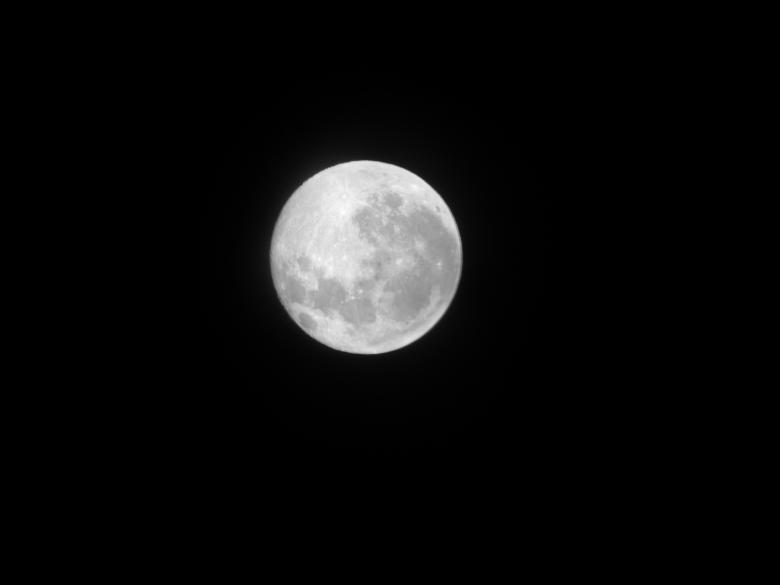 Free stock image of Full Moon created by Christian Cano
