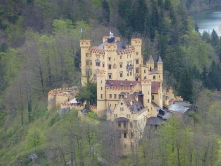 Free Stock Photo of Neuschwanstein Castle