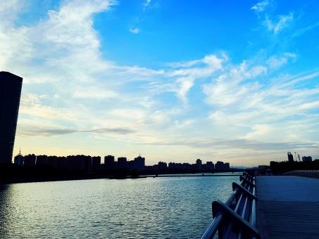 Fen river park at sunset - Free Stock Photo