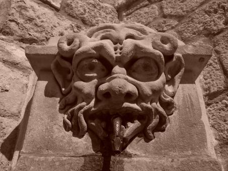 Free Stock Photo of Skulpture of a face