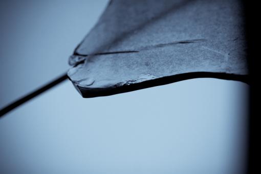 Free Stock Photo of Broken Glass - Macro