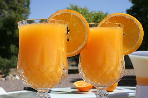 Free Stock Photo of Fresh squeezed orange juice