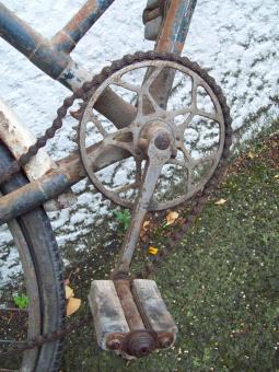 Free Stock Photo of Vintage Bicycle Petals