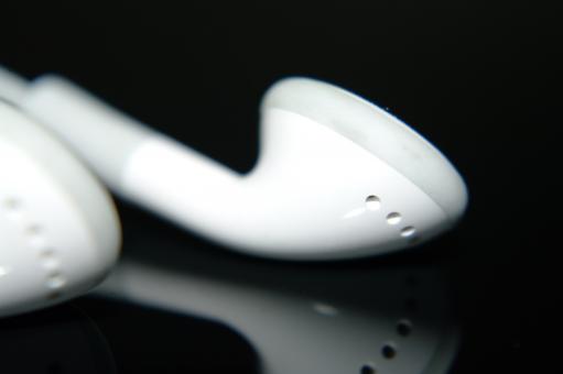 Free Stock Photo of iPod earphones