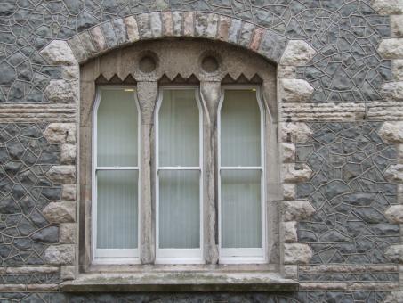 Free Stock Photo of Castle Window