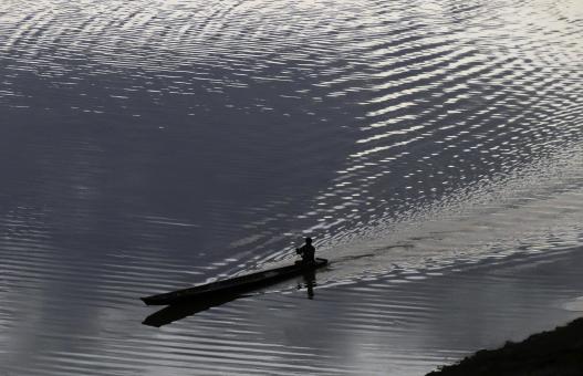 Free Stock Photo of Paddling on the Mekong