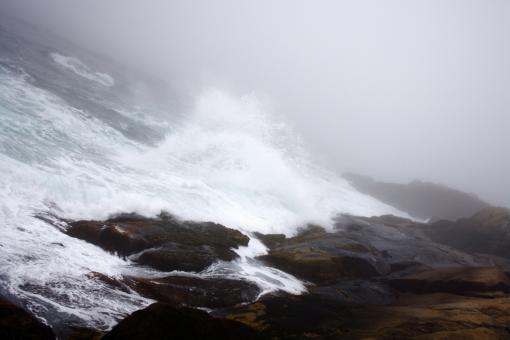 Free Stock Photo of Braking Waves