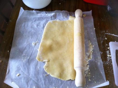 Free Stock Photo of dough and rolling pin