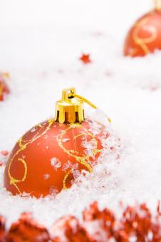 Free Stock Photo of Red christmas balls