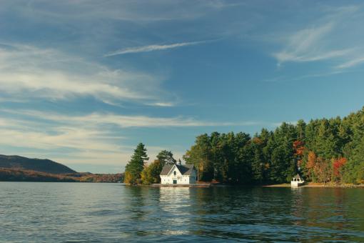 Free Stock Photo of House by the Lake