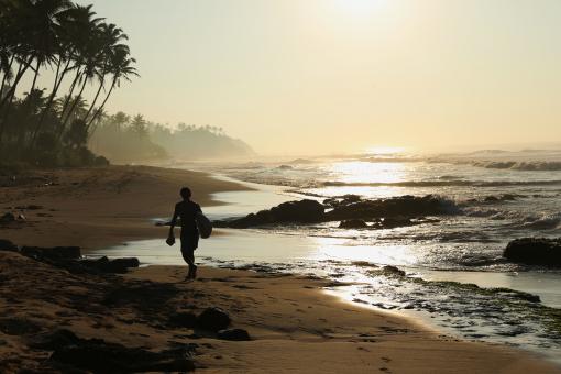 Free Stock Photo of Walk along the beach