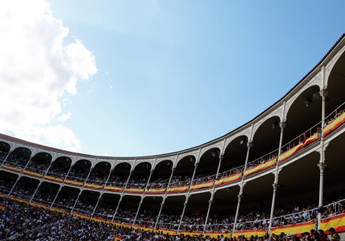 Free Stock Photo of Spectators at the Arena