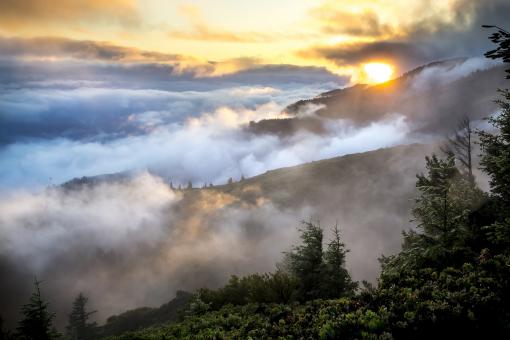 Free Stock Photo of Cloudy Mountains
