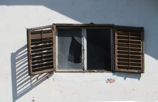 Free Stock Photo of Broken Window