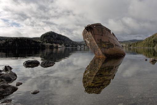 Free Stock Photo of Old shipwreck