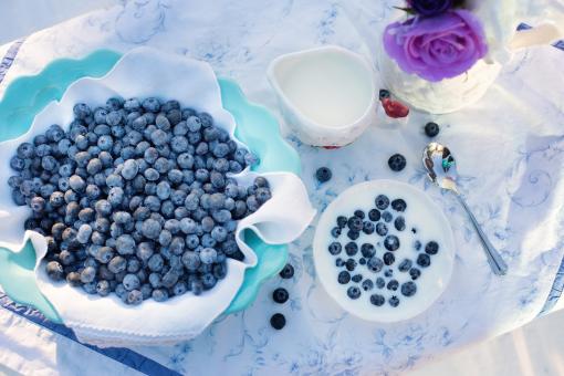 Free Stock Photo of Blueberries on the Table