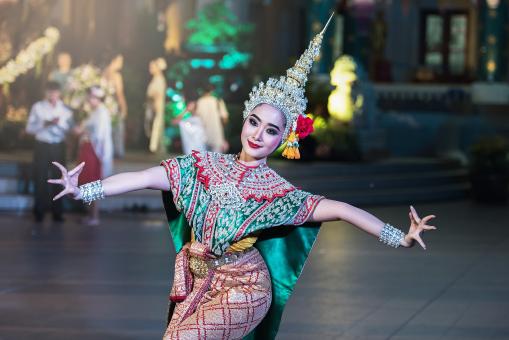 Free Stock Photo of Dancing Girl
