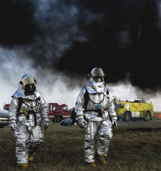 Free Stock Photo of Firemen on the Rescue