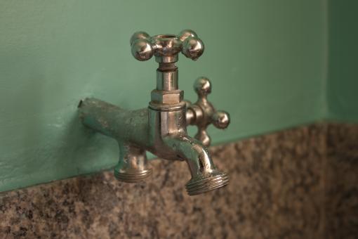 Free Stock Photo of Strange Looking Water Tab
