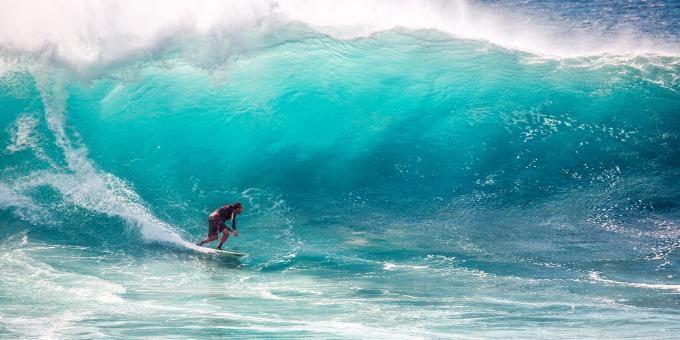 Free Stock Photo of Surfing the Big Wave