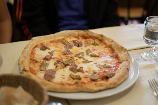 Free Stock Photo of Delicious Pizza