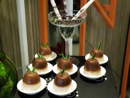 Free Stock Photo of Chocolate Dessert in Cups