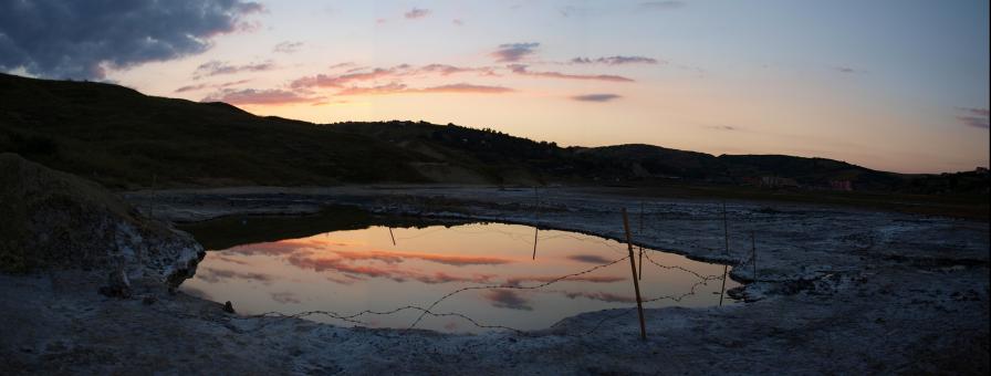 Free Stock Photo of Pond with Barbed Wire and Reflection