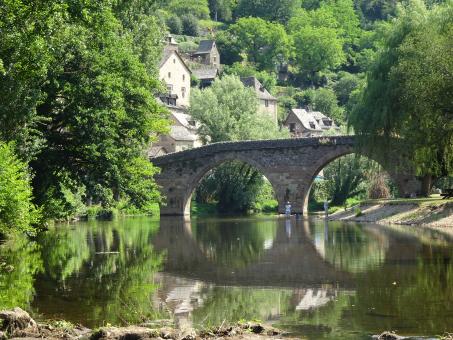 Free Stock Photo of Bridge over untroubled water