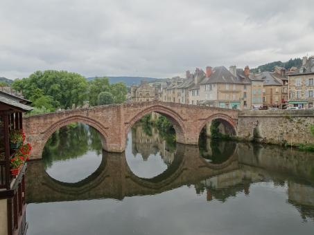 Free Stock Photo of Beautiful 16th century red sandstone bridge