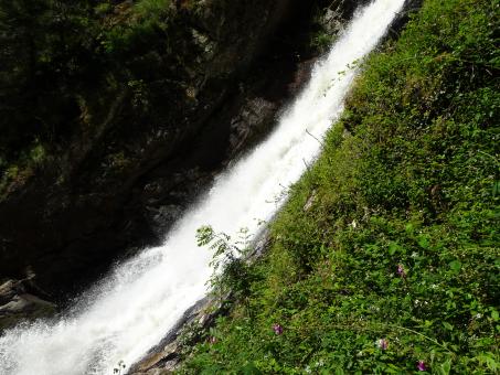 Free Stock Photo of Huge waterfall sliding down the cliff