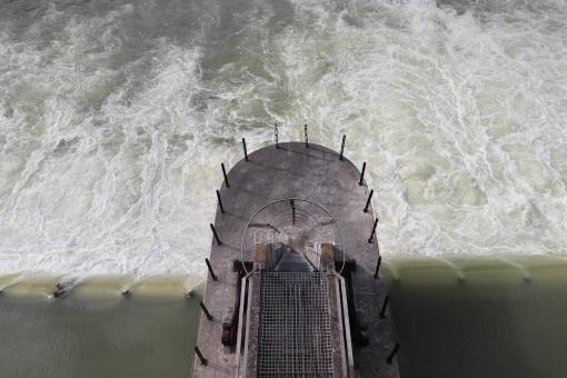 Free Stock Photo of Dam on a river