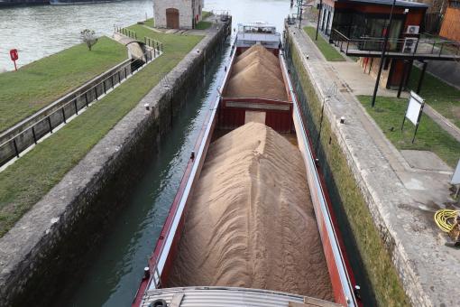 Free Stock Photo of Sand barge in a lock (looks like brown sugar to me!!)