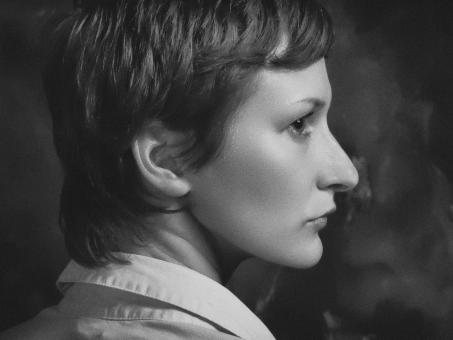 Free Stock Photo of Short Haired Girl Portrait