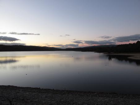 Free Stock Photo of Sunset View at Lysterfield Lake