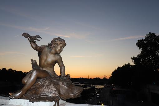 Free Stock Photo of Sculpture on bridge Alexander III