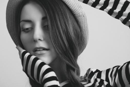 Free Stock Photo of Beautiful Model - Monochrome