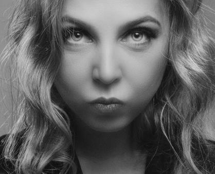 Free Stock Photo of Pretty Model Portrait - Black and White