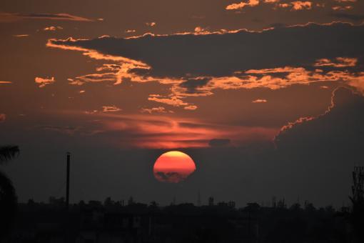 Free Stock Photo of Red Sun at Sunset