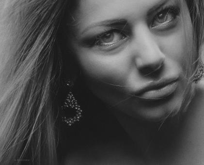 Free Stock Photo of Fashion Portrait - Black and White