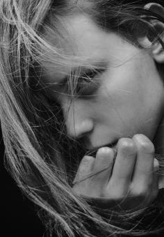 Free Stock Photo of Girl Portrait in Studio - Black and White