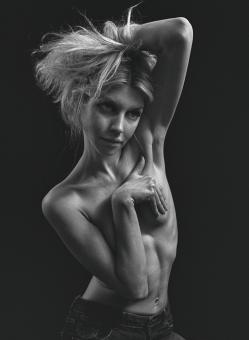 Free Stock Photo of Beautiful Blond Girl - Nude Model - Black and White