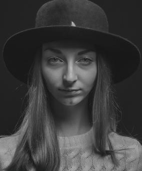 Free Stock Photo of Girl with a Black Hat - Black and White Portrait
