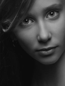 Free Stock Photo of Pretty Female Portrait - Black and White