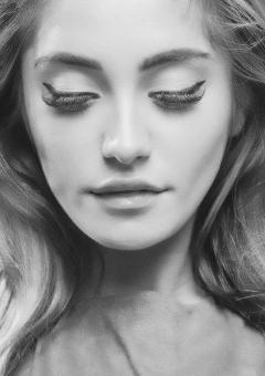 Free Stock Photo of Girl with Makeup - Monochrome Portrait