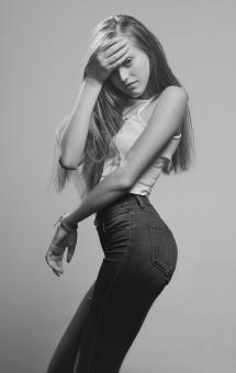 Free Stock Photo of Young Girl Model Posing - Monochrome