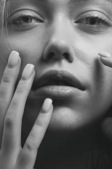Free Stock Photo of Girl Face - Close Up - Monochrome