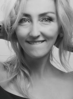 Free Stock Photo of Sexy Blond Model - Black and White