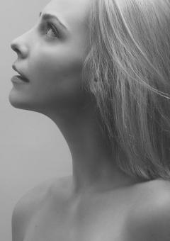 Free Stock Photo of Beautiful Blond Model - Black and White