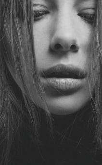 Free Stock Photo of Beautiful Woman Portrait - Closeup