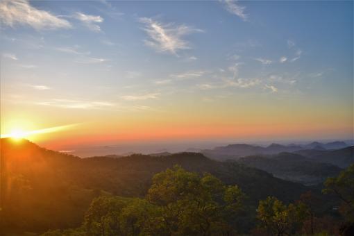 Free Stock Photo of Sunrise at mountain forest